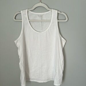NWOT Athleta White Muscle Tank / Size 1X